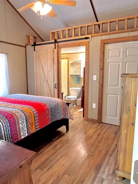 Bedroom - 175 Elmer Rd, Llano, TX 78643 photo 2 of 4