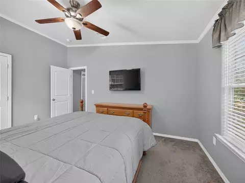 155 Hidden Oaks Loop, Elgin, TX 78621 photo 21