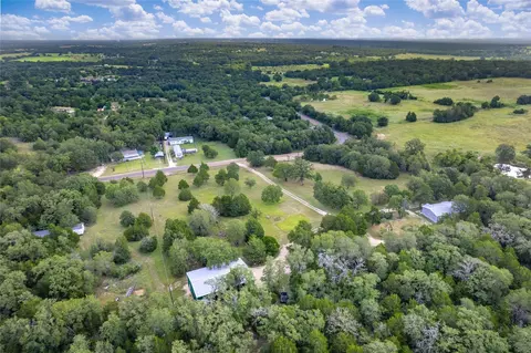 155 Hidden Oaks Loop, Elgin, TX 78621 photo 38