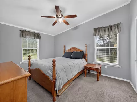 155 Hidden Oaks Loop, Elgin, TX 78621 photo 20