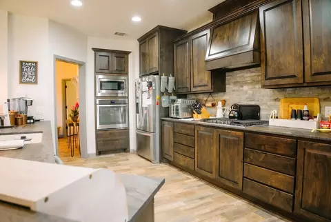 Kitchen - 105 Sonora Dr, Bertram, TX 78605 photo 4 of 6