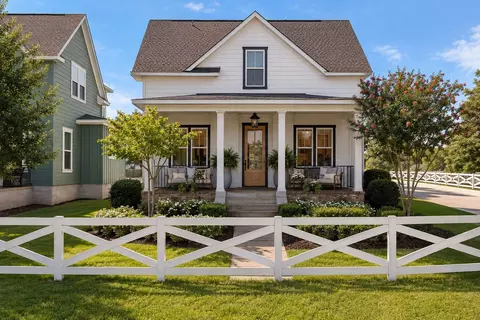 1102 Twain St, Driftwood, TX 78619