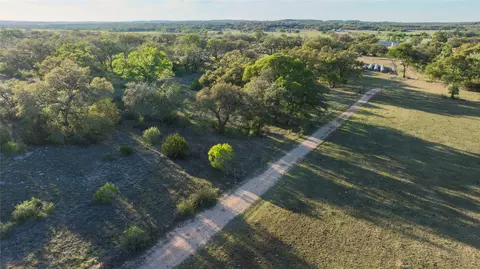 157 Chick Ranch Loop, Blanco, TX 78606 photo 9