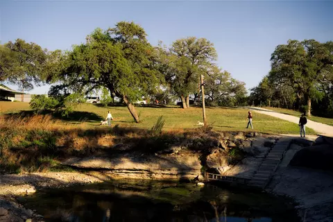 157 Chick Ranch Loop, Blanco, TX 78606 photo 4