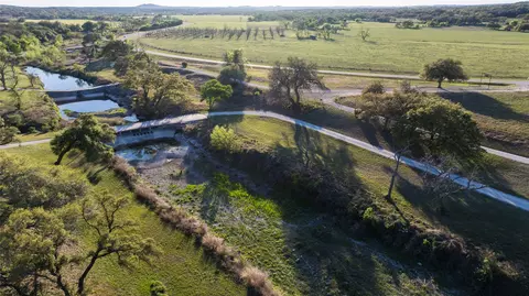 157 Chick Ranch Loop, Blanco, TX 78606 photo 3