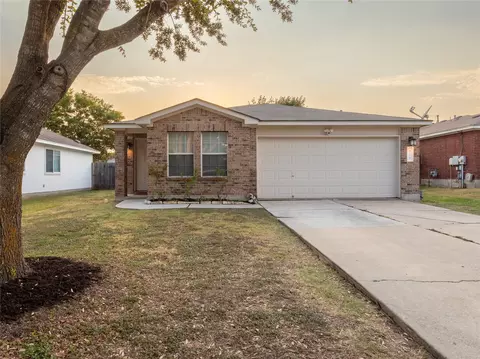 604 S Pauley Dr, Hutto, TX 78634