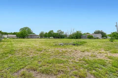 5340 Goforth Rd, Kyle, TX 78640