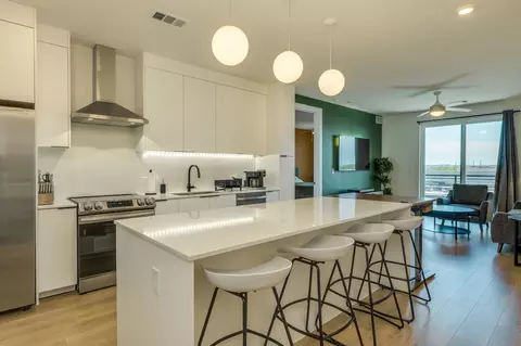 1701 Simond Ave #618, Austin, TX 78723