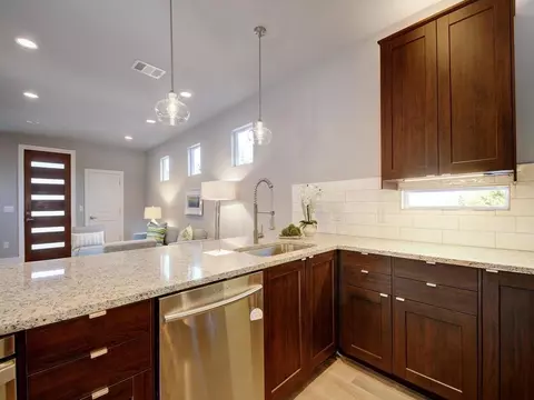 Kitchen - 5308 Downs Dr #2, Austin, TX 78721 photo 3 of 5