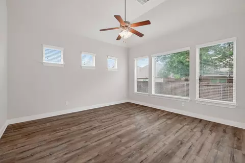 Living - 1017 Tabernash Dr, Leander, TX 78641 photo 6 of 7