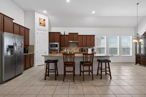 Kitchen - 1017 Tabernash Dr, Leander, TX 78641 photo 2 of 5