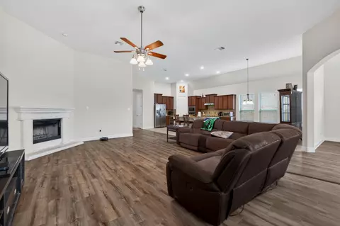 Living - 1017 Tabernash Dr, Leander, TX 78641 photo 4 of 7