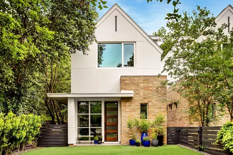 608 W Annie St #A, Austin, TX 78704