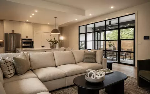 3102 Brinwood Ave, Austin, TX 78704