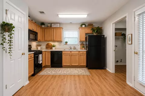 Kitchen - 1507 Davis Mountain Loop, Cedar Park, TX 78613 photo 1 of 2