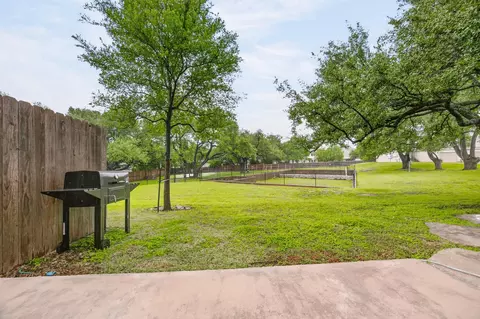 2632 Century Park Blvd #41, Austin, TX 78727