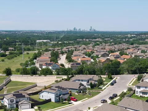 5424 San Pietro Dr, Austin, TX 78747