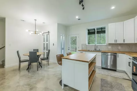 157 Wainee Dr, Bastrop, TX 78602