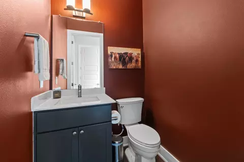 Bath - 4506 Progress St, Austin, TX 78731 photo 7 of 7