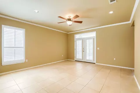 310 Crockett Loop, Georgetown, TX 78633 photo 7