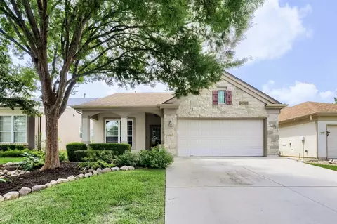 310 Crockett Loop, Georgetown, TX 78633 photo 2