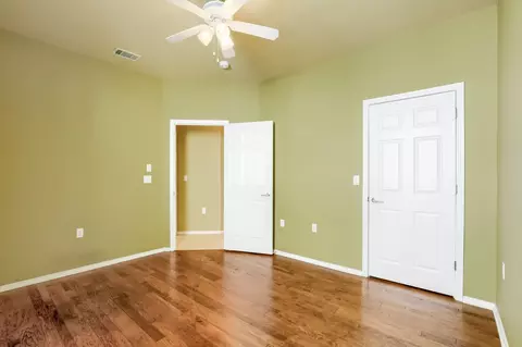 310 Crockett Loop, Georgetown, TX 78633 photo 14