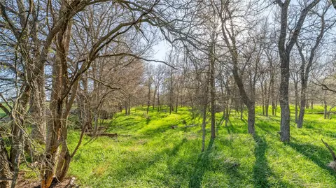 2396 County Road 112 # -E, Buckholts, TX 76518