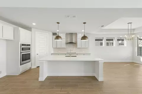 Kitchen - 548 River Overlook Rd, Georgetown, TX 78628 photo 1 of 1