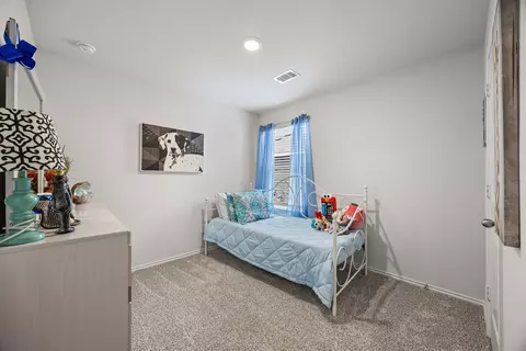 Bedroom - 421 Lancebill Dr, Lockhart, TX 78644 photo 6 of 7