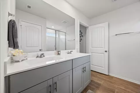 Entry Way - 421 Lancebill Dr, Lockhart, TX 78644 photo 1 of 1