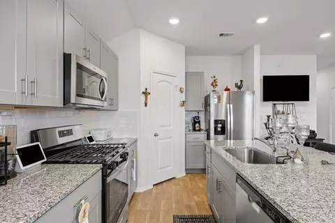 Kitchen - 421 Lancebill Dr, Lockhart, TX 78644 photo 2 of 2