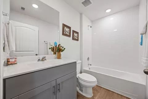 Bath - 421 Lancebill Dr, Lockhart, TX 78644 photo 1 of 1