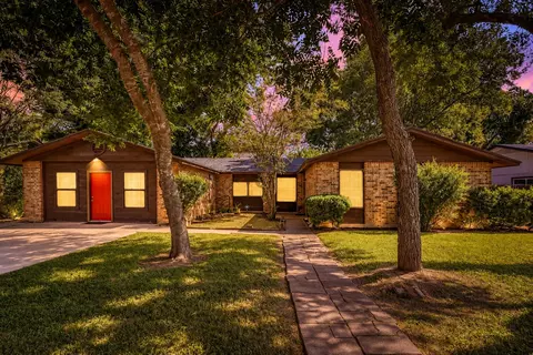5800 Coolbrook Dr, Austin, TX 78724
