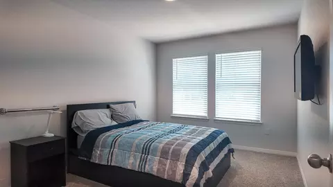 Bedroom - 110 Loon Dr, Bastrop, TX 78602 photo 4 of 6