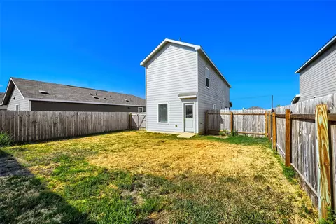 Exterior - 591 Commander Abbott Dr, Jarrell, TX 76537 photo 2 of 8