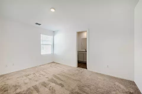 Bedroom - 591 Commander Abbott Dr, Jarrell, TX 76537 photo 1 of 4