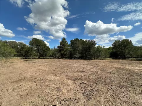 650 Coastal Ln, Luling, TX 78648 photo 10