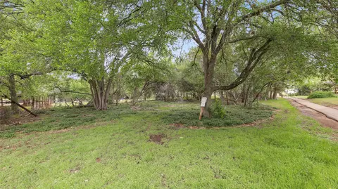 101 Brookhollow Dr, Wimberley, TX 78676
