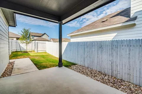 Exterior - 223 Rieber Rd, Kyle, TX 78640 photo 4 of 11