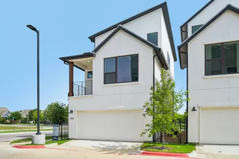 Exterior - 9105 Cattle Baron Path, Austin, TX 78747 photo 7 of 9