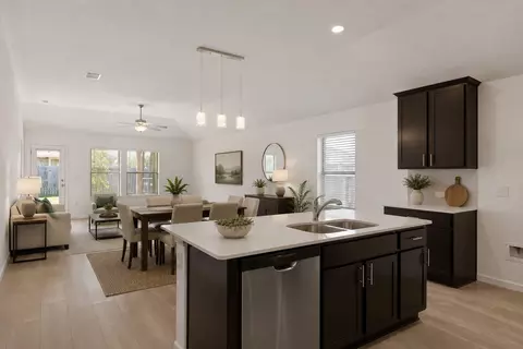Kitchen - 13701 Sugar Bush Path, Manor, TX 78653 photo 1 of 2