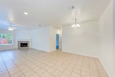 Living - 412 Golden Eagle Ln, Leander, TX 78641 photo 6 of 8
