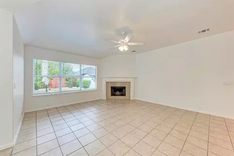 Living - 412 Golden Eagle Ln, Leander, TX 78641 photo 2 of 8