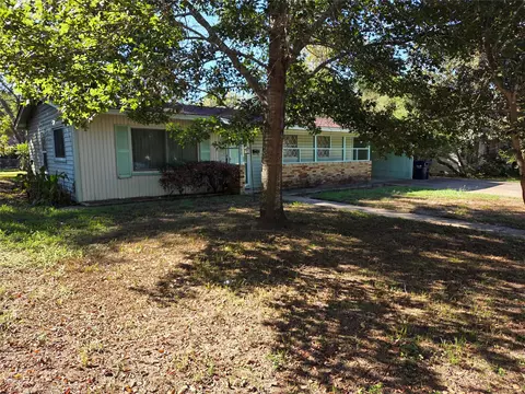403 Hazel St, Rockdale, TX 76567