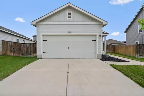 791 Circle Way, Jarrell, TX 76537