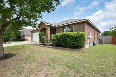 Exterior - 408 Copper Ridge Loop, Temple, TX 76502 photo 2 of 5