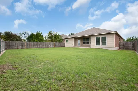 Exterior - 408 Copper Ridge Loop, Temple, TX 76502 photo 4 of 5