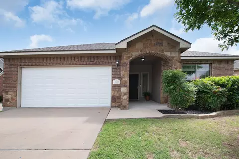 Exterior - 408 Copper Ridge Loop, Temple, TX 76502 photo 1 of 5