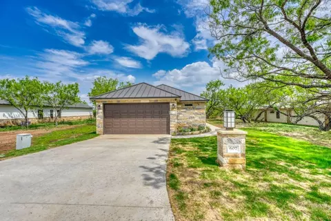 607 Sun Ray, Horseshoe Bay, TX 78657
