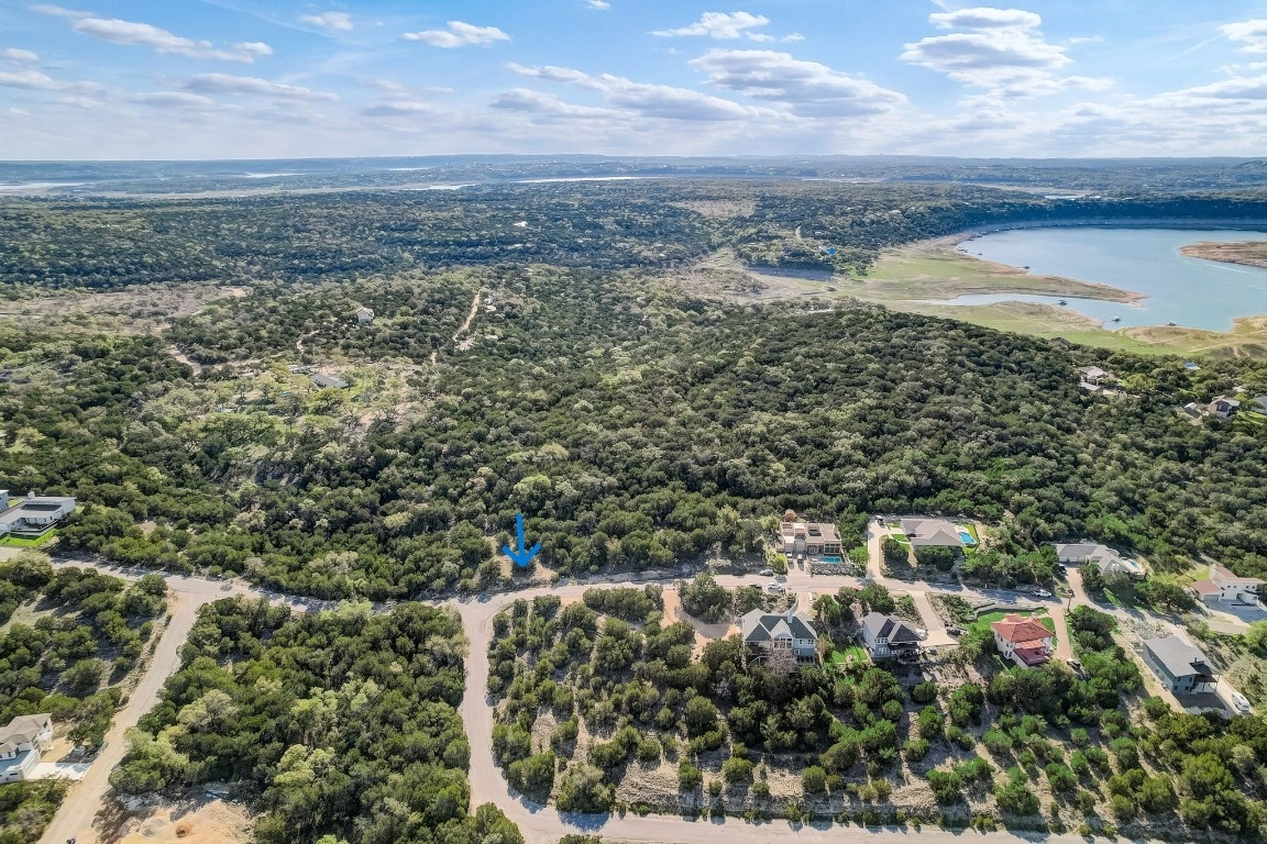 3307 CONSTITUTION DR  